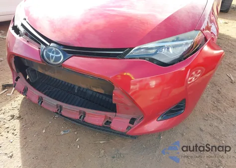 2017 Toyota Corolla Le z USA, uszkodzony, nr VIN 2T1BURHEXHC891627